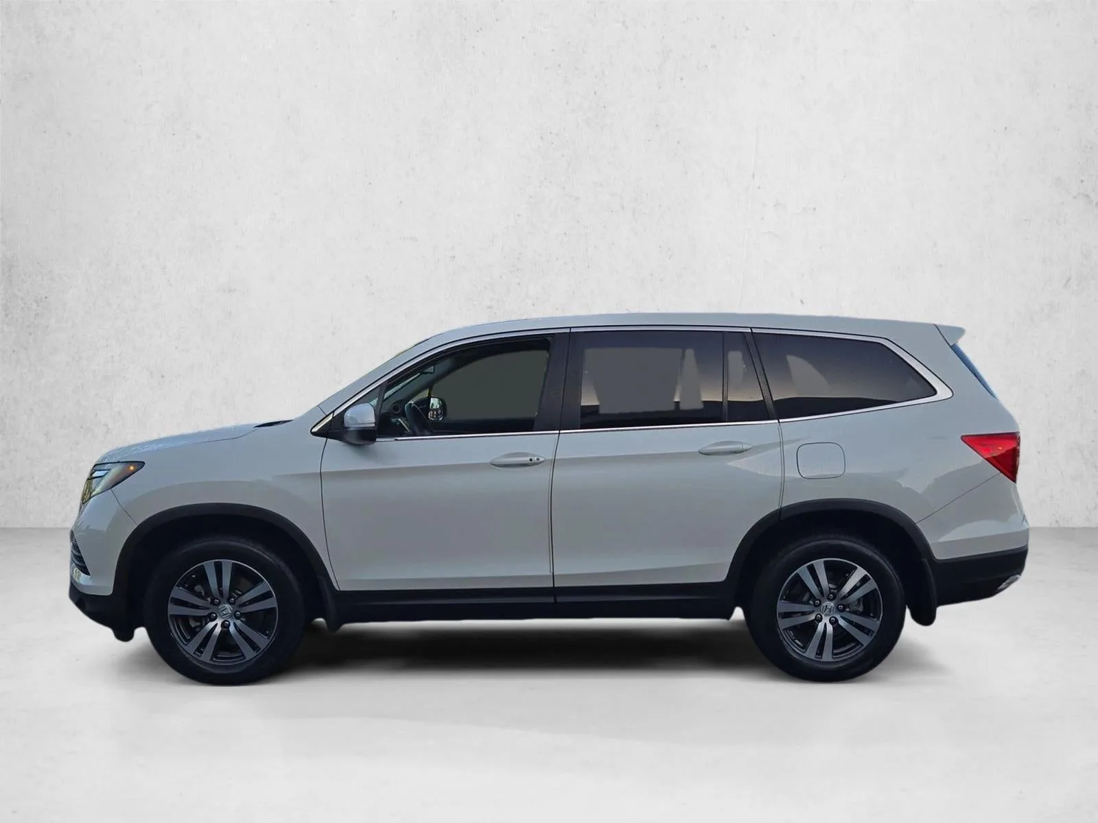 2017 Honda Pilot EX-L AWD photo 9