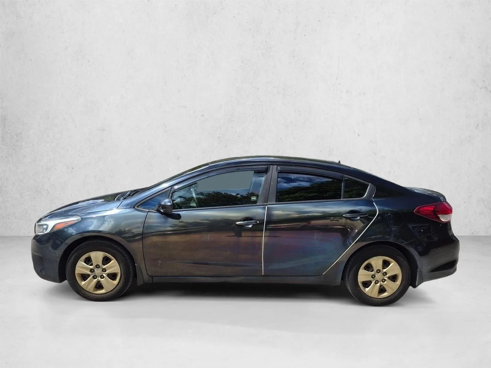 2018 Kia Forte LX photo 3