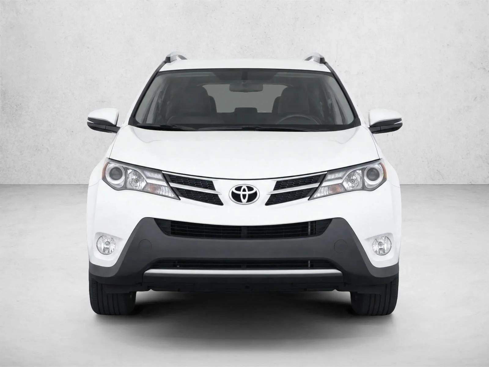 2015 Toyota RAV4 AWD 4dr XLE (Natl) photo 2