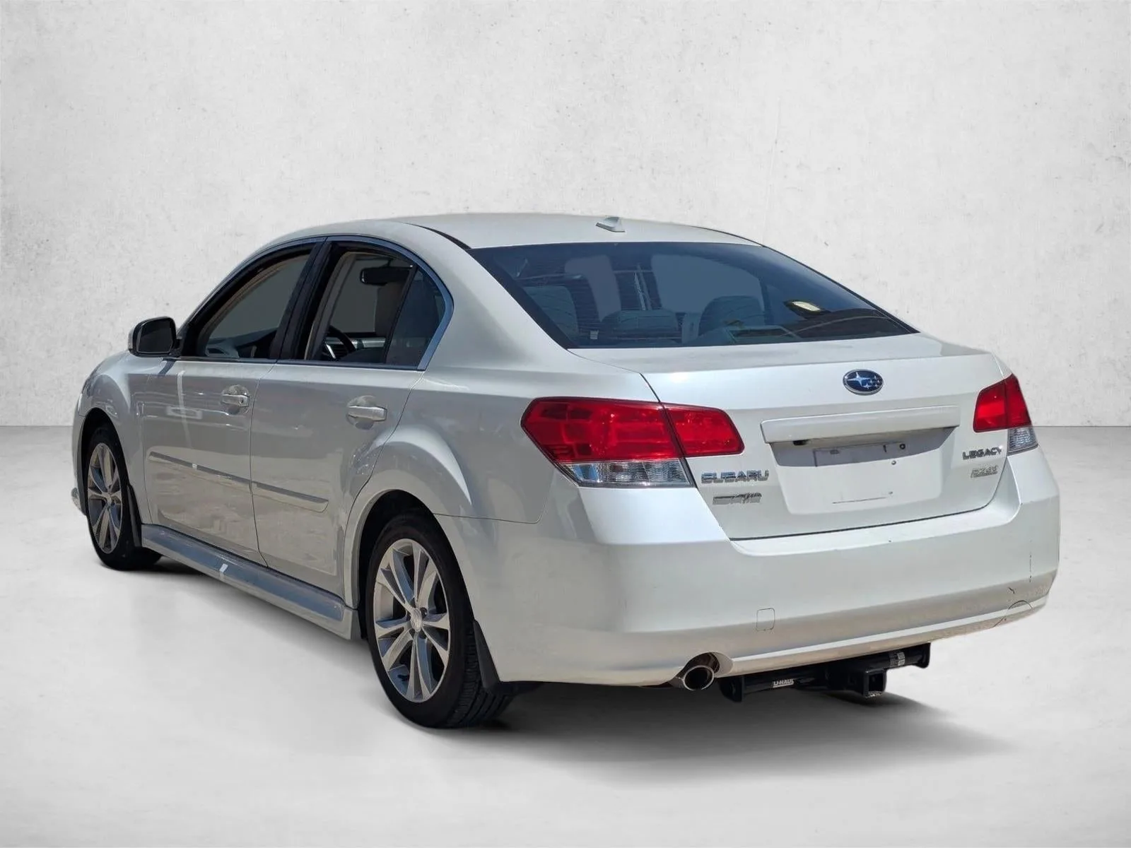 2014 Subaru Legacy 2.5i Limited photo 6