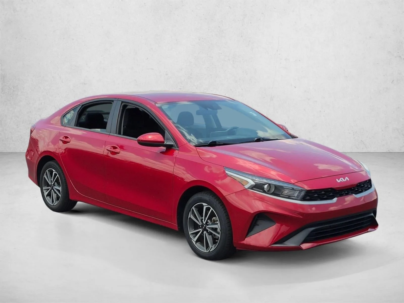 2023 Kia Forte Base photo 3
