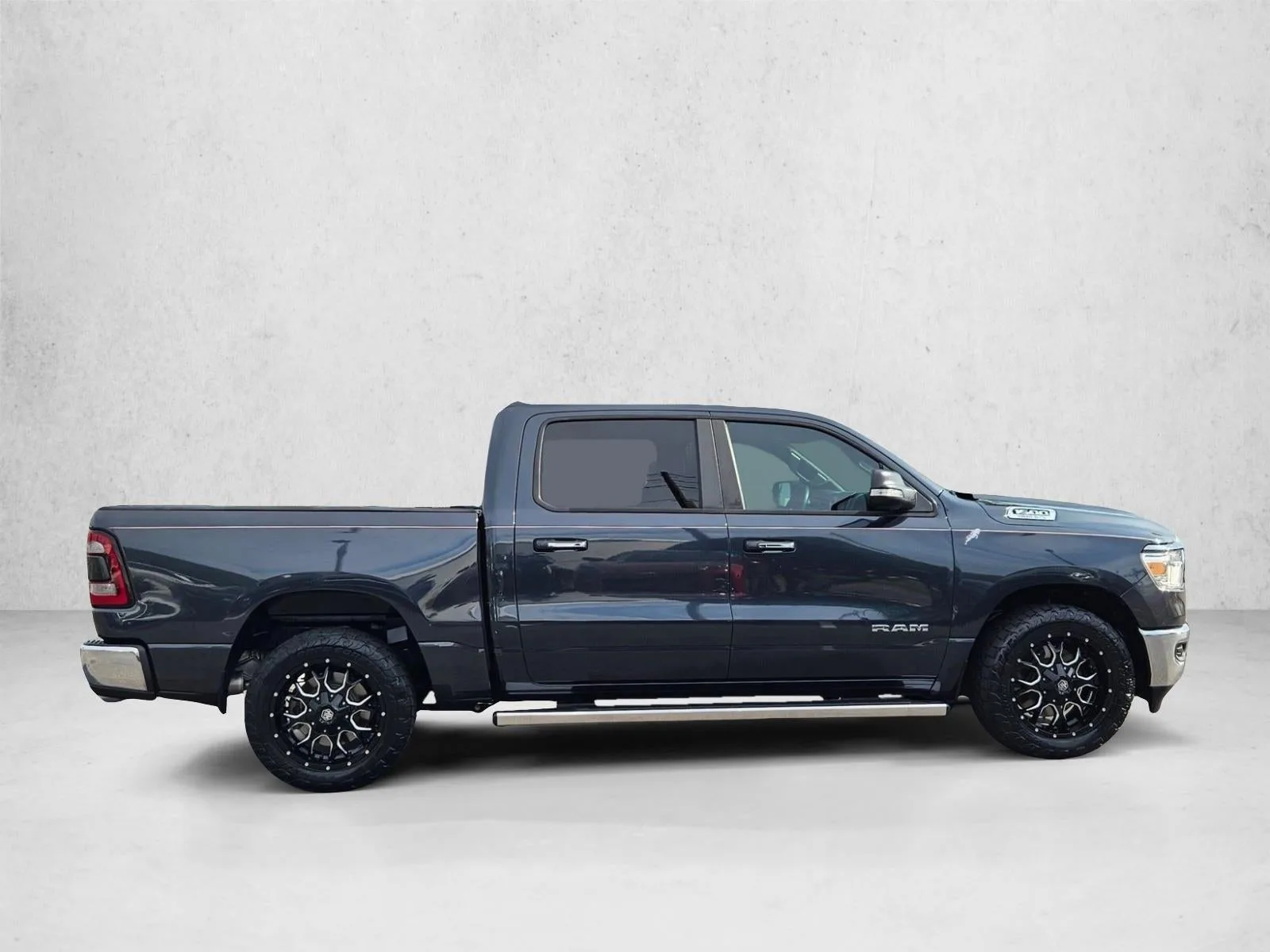 2019 RAM 1500 Big Horn/Lone Star 4x2 Crew Cab 5'7" Box photo 4