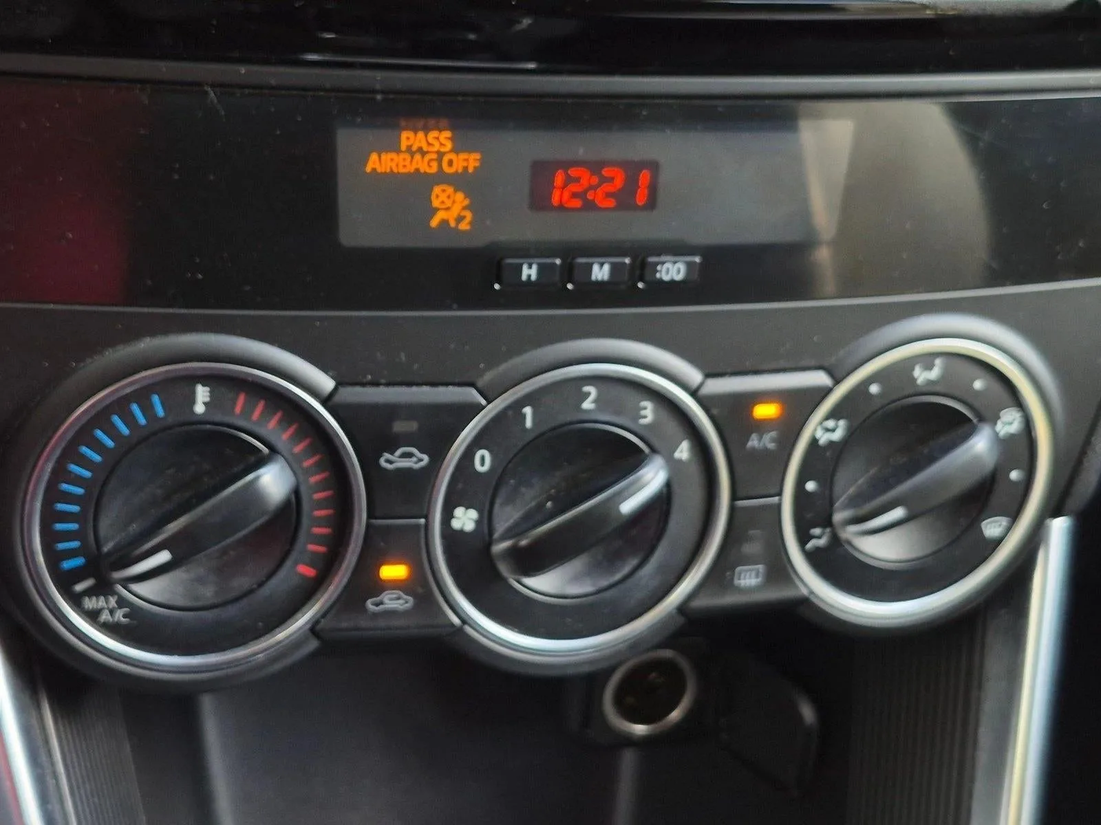 2014 Mazda CX-5 FWD 4dr Auto Touring photo 9