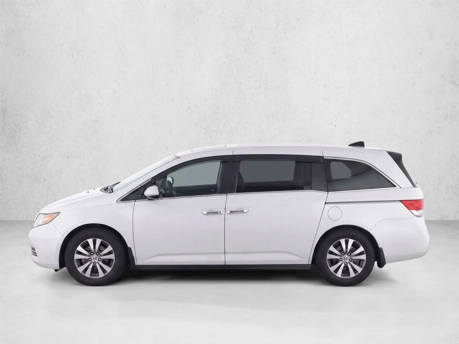2017 Honda Odyssey EX-L Auto photo 4