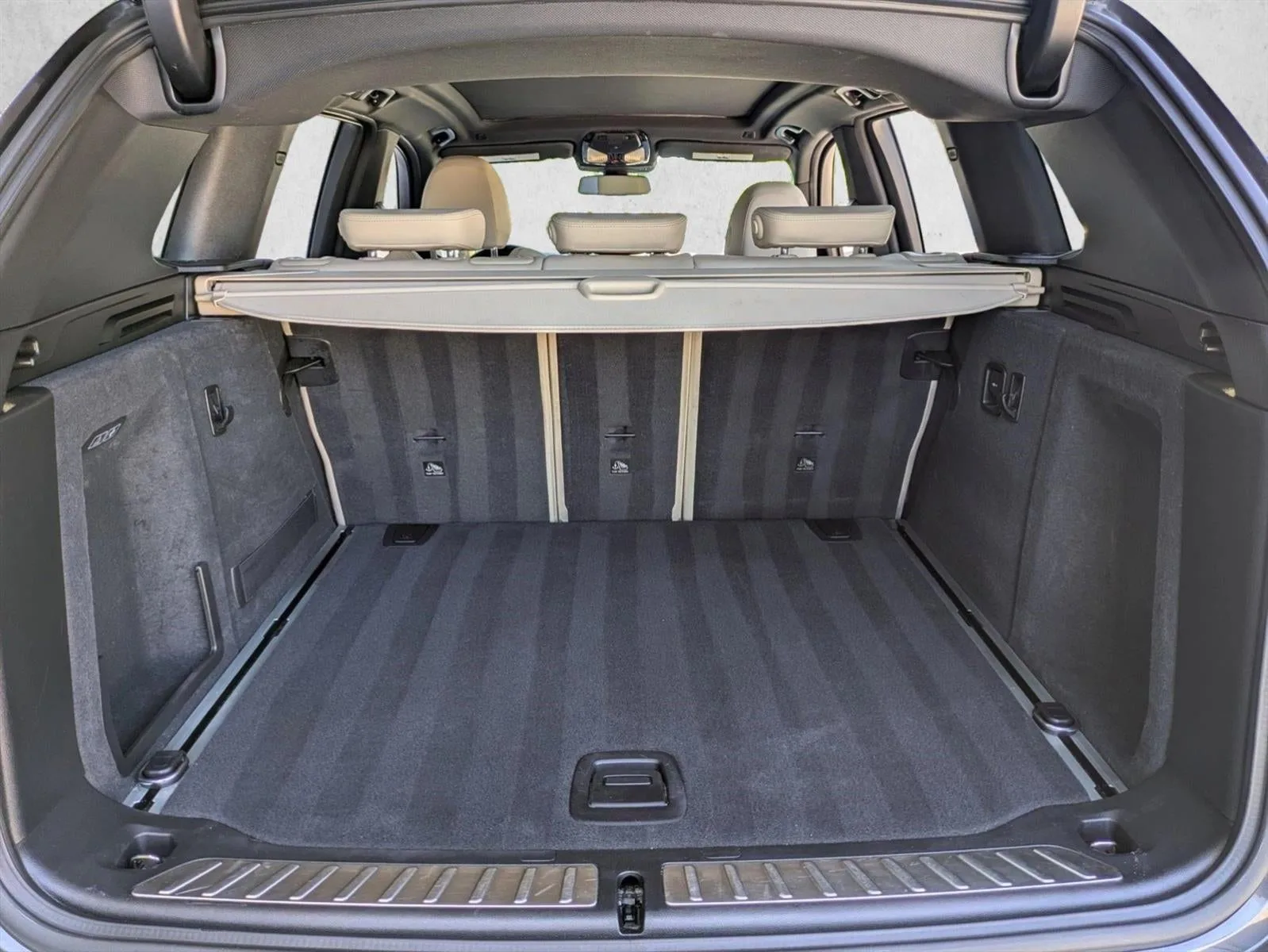 2022 BMW X3 xDrive30i Sports Activity Vehicle photo 6