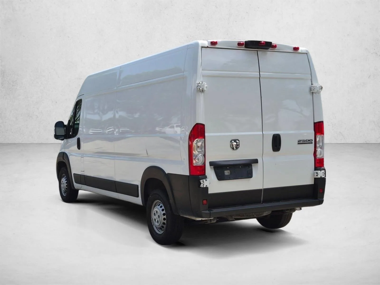 2025 RAM ProMaster Cargo Van Tradesman photo 7