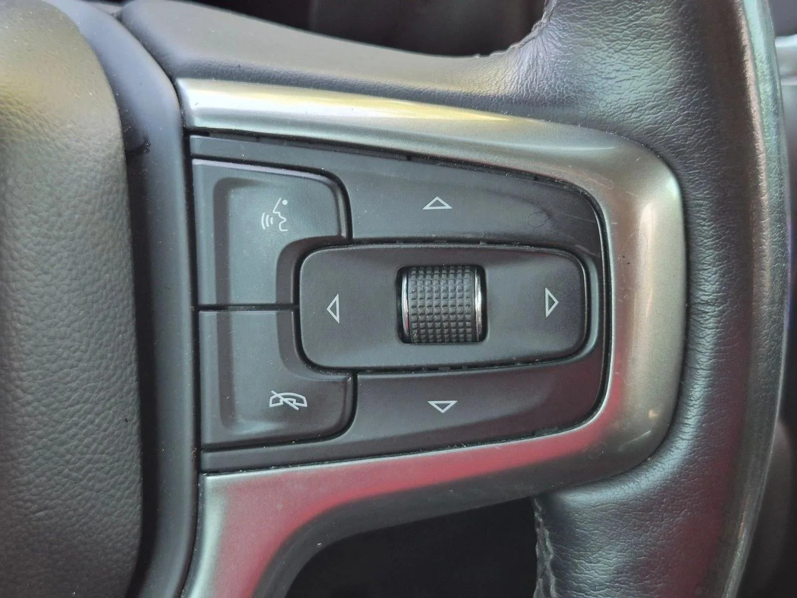 2022 Chevrolet Silverado 1500 LTD LTZ photo 11