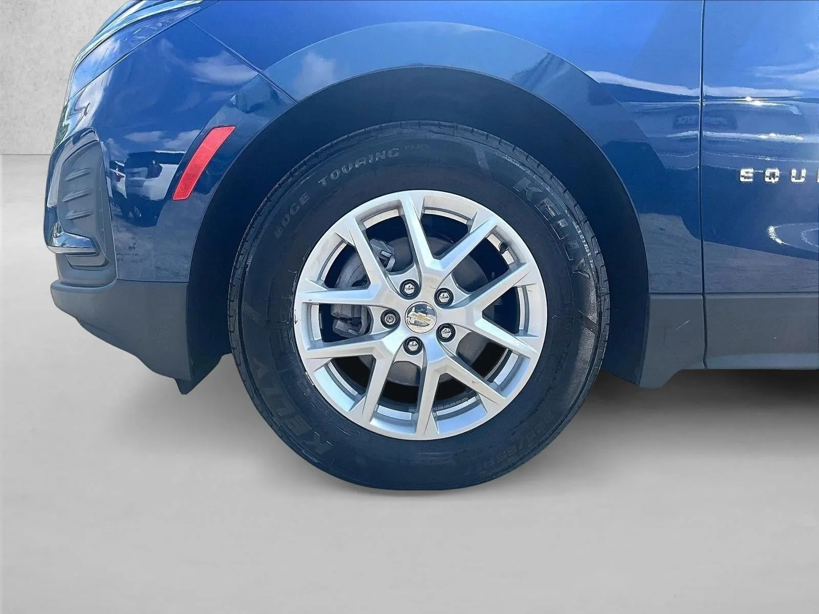 2023 Chevrolet Equinox LS photo 10