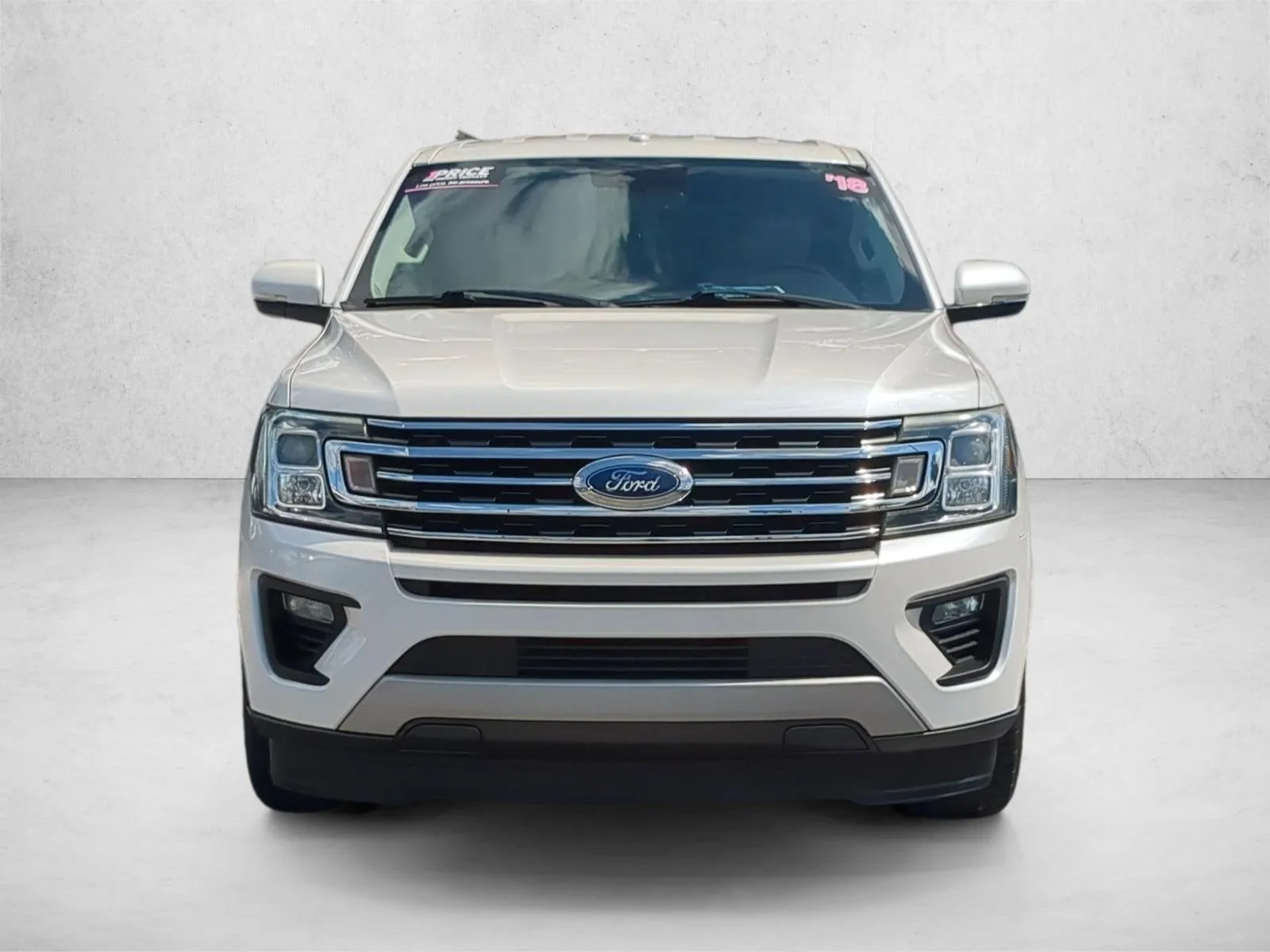 2018 Ford Expedition XLT photo 2