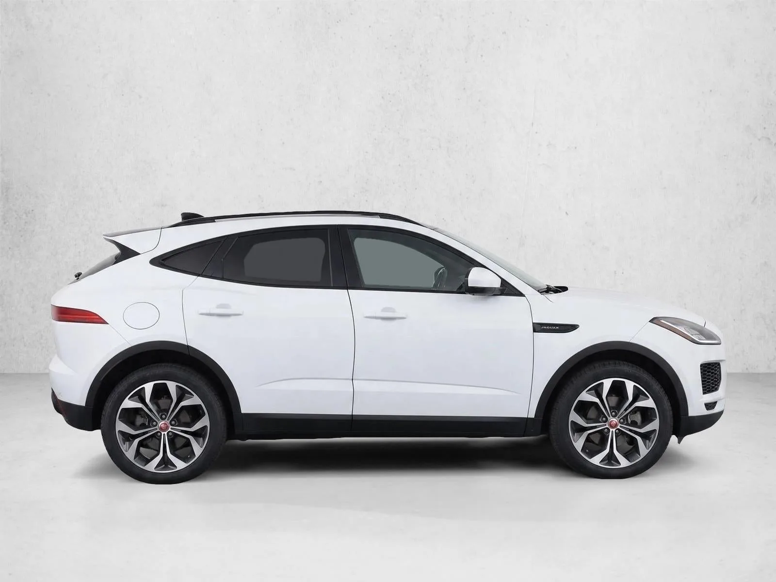 2020 Jaguar E-PACE P250 AWD SE photo 8