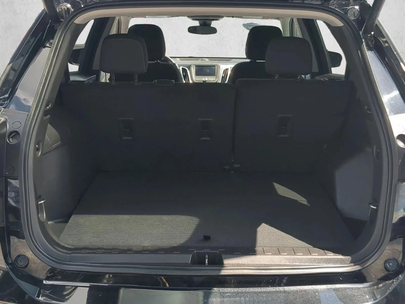 2024 Chevrolet Equinox LT photo 6