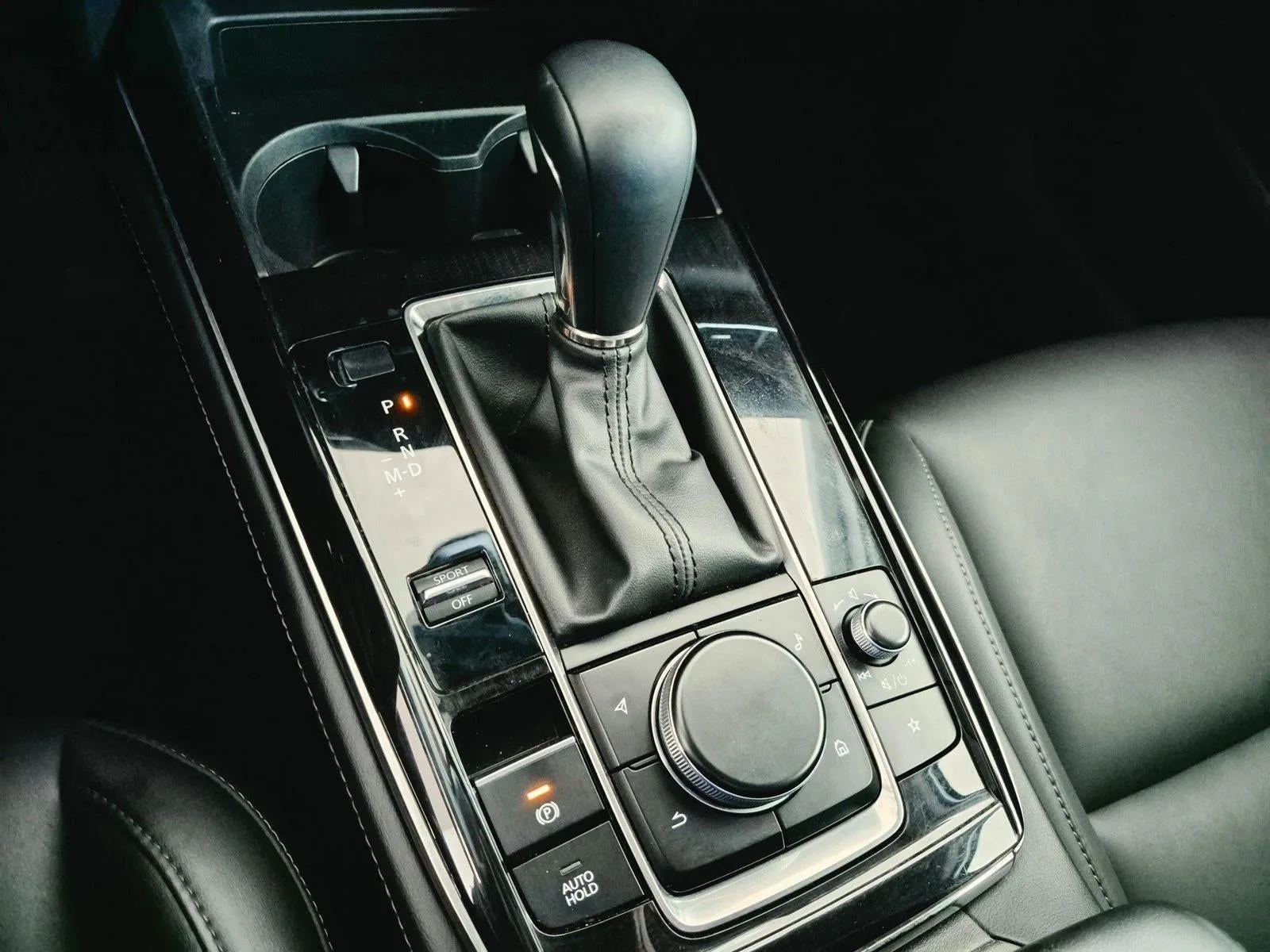 2023 Mazda CX-30 2.5 S Preferred Package AWD photo 11