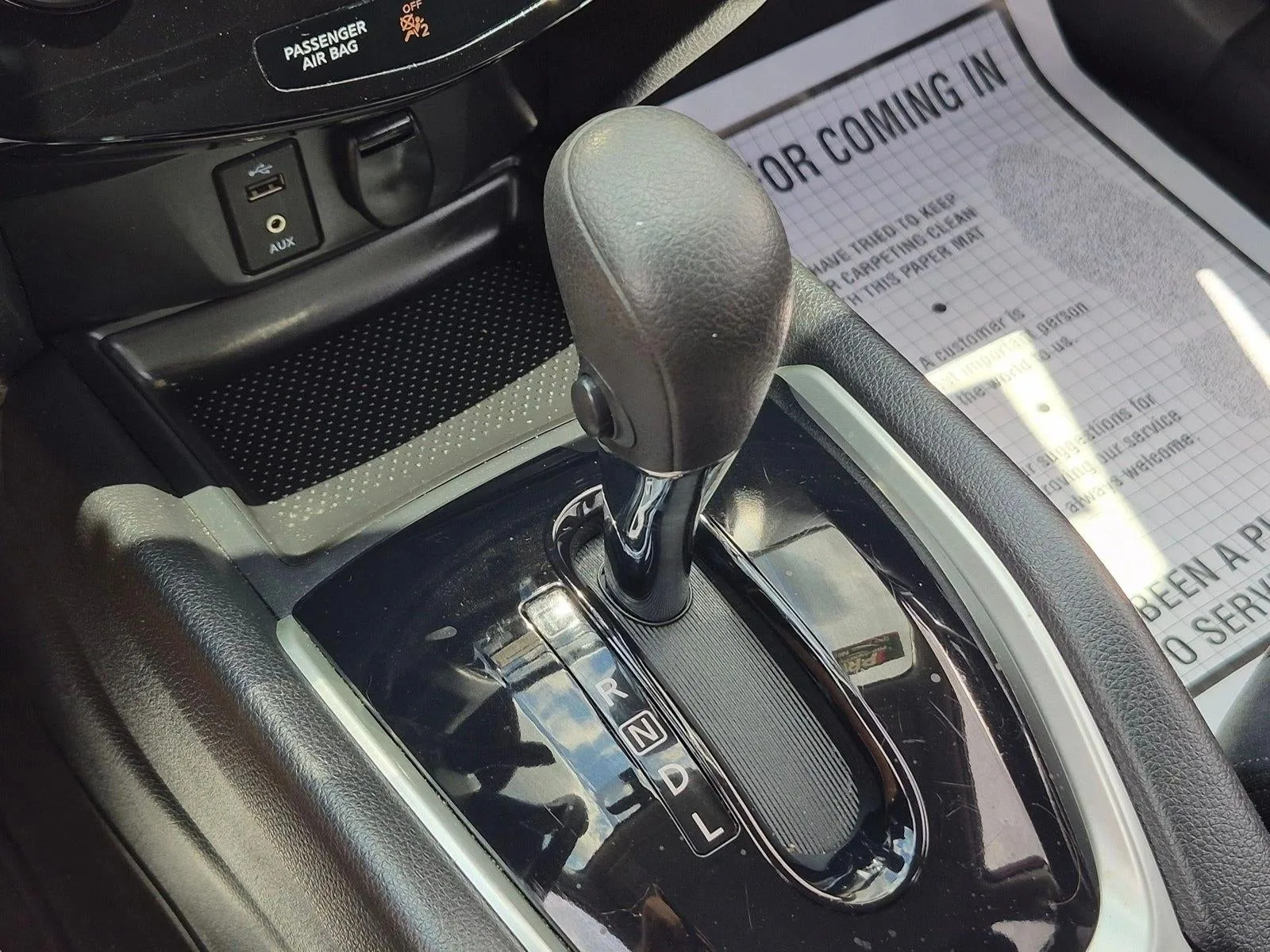 2016 Nissan Rogue S photo 12