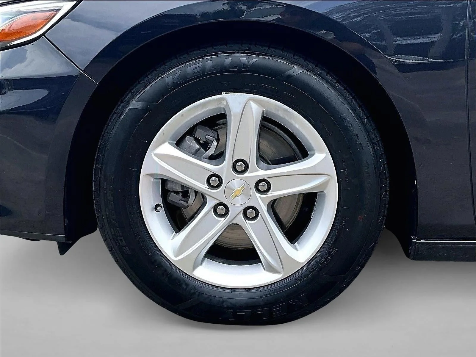 2022 Chevrolet Malibu LS photo 10