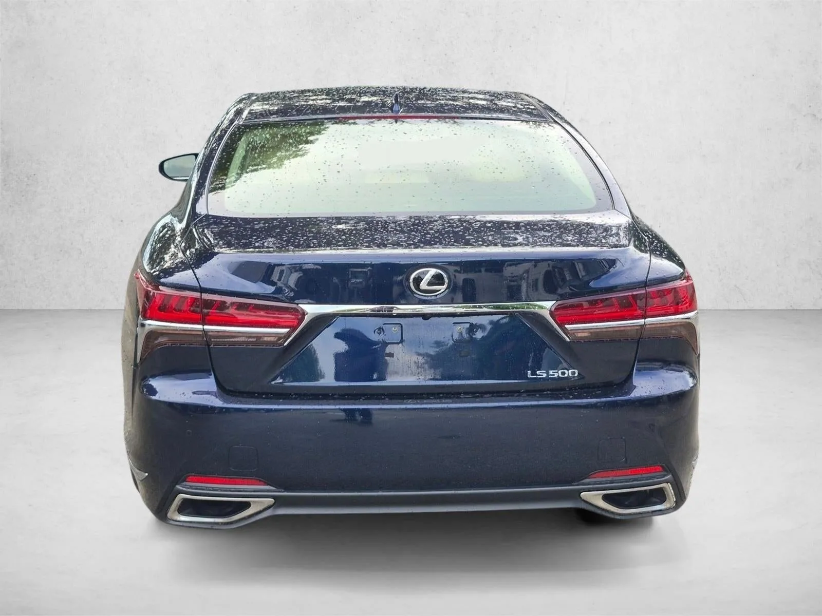 2019 Lexus LS photo 6
