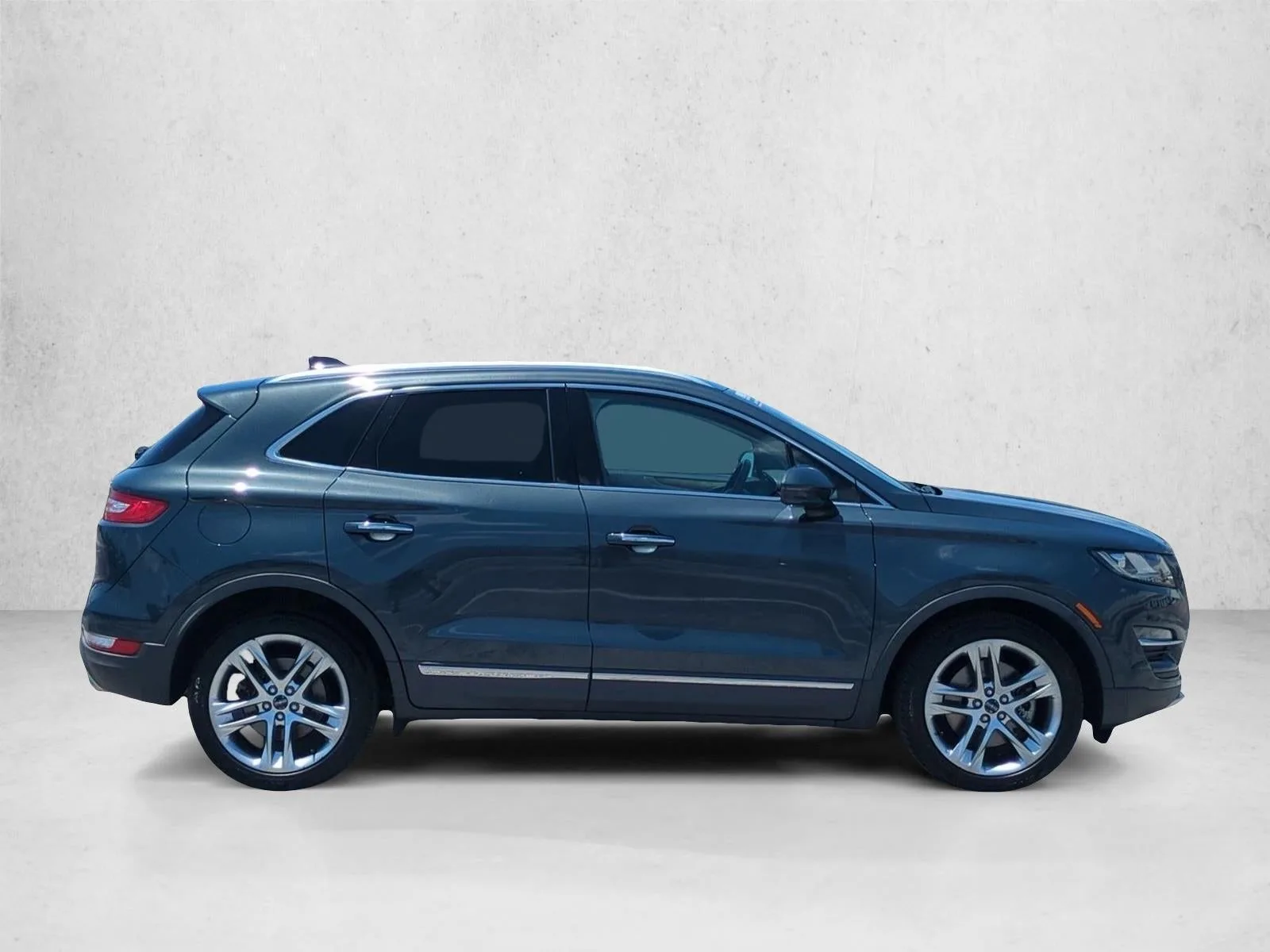 2019 Lincoln MKC Reserve photo 4