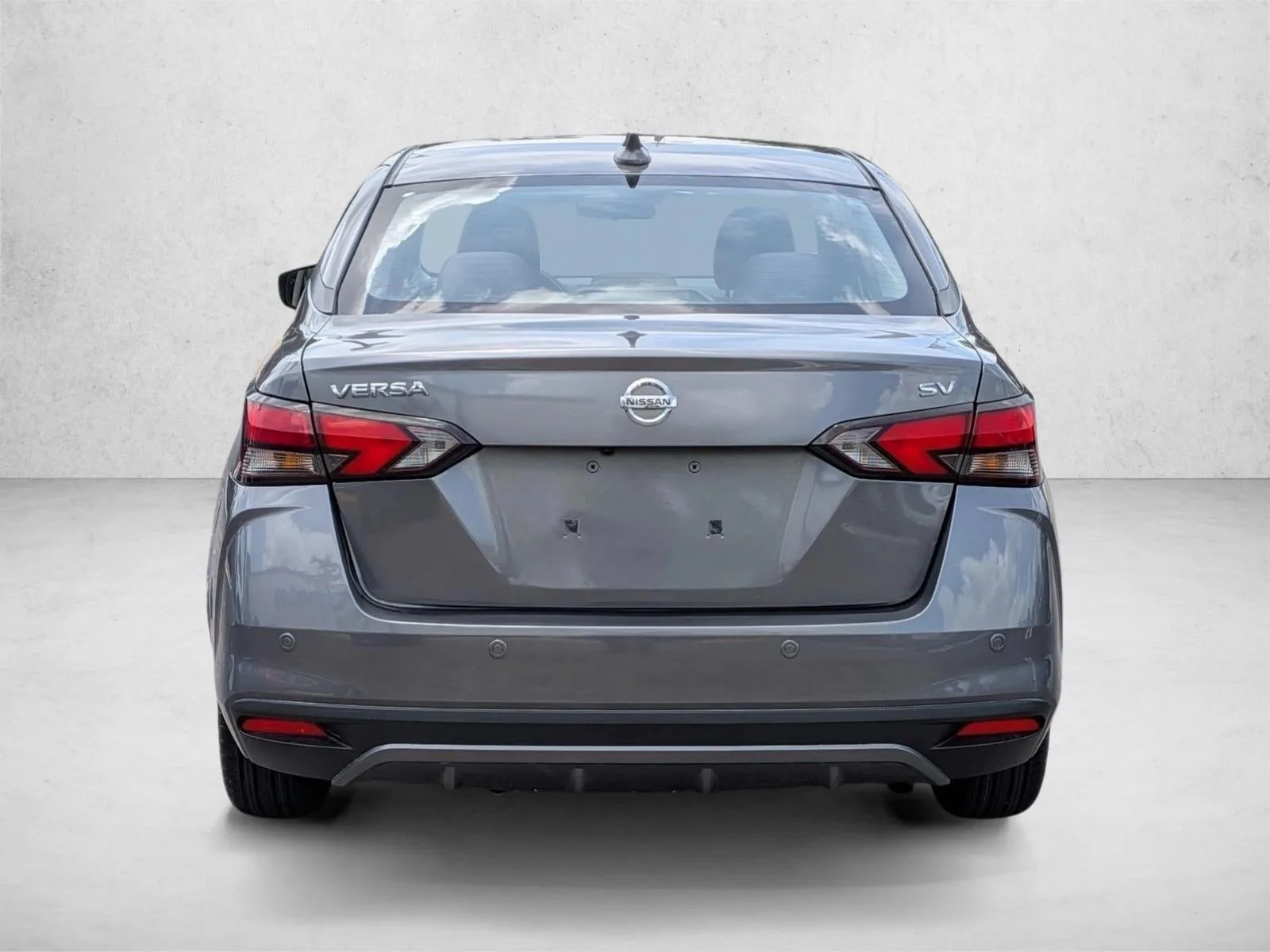 2021 Nissan Versa SV CVT photo 6