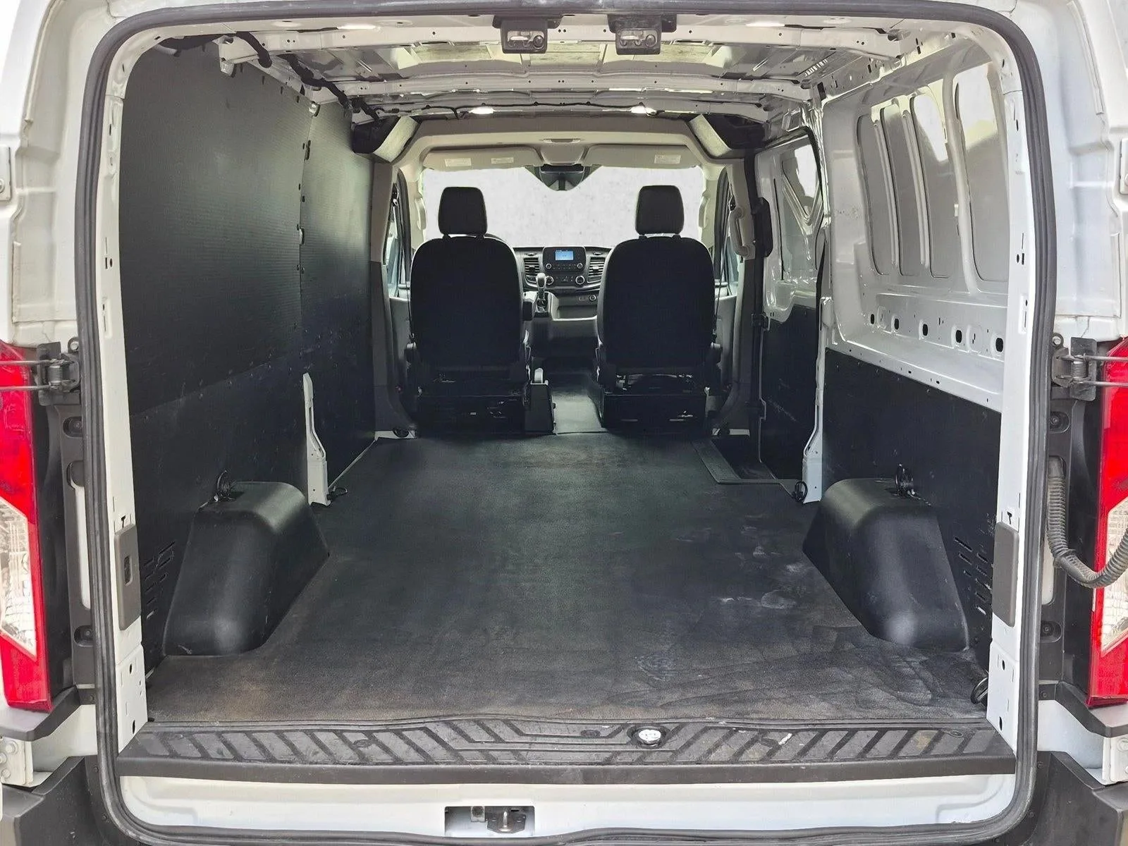 2020 Ford Transit-150 Cargo Van T-150 130" LOW RF 8670 GV photo 5