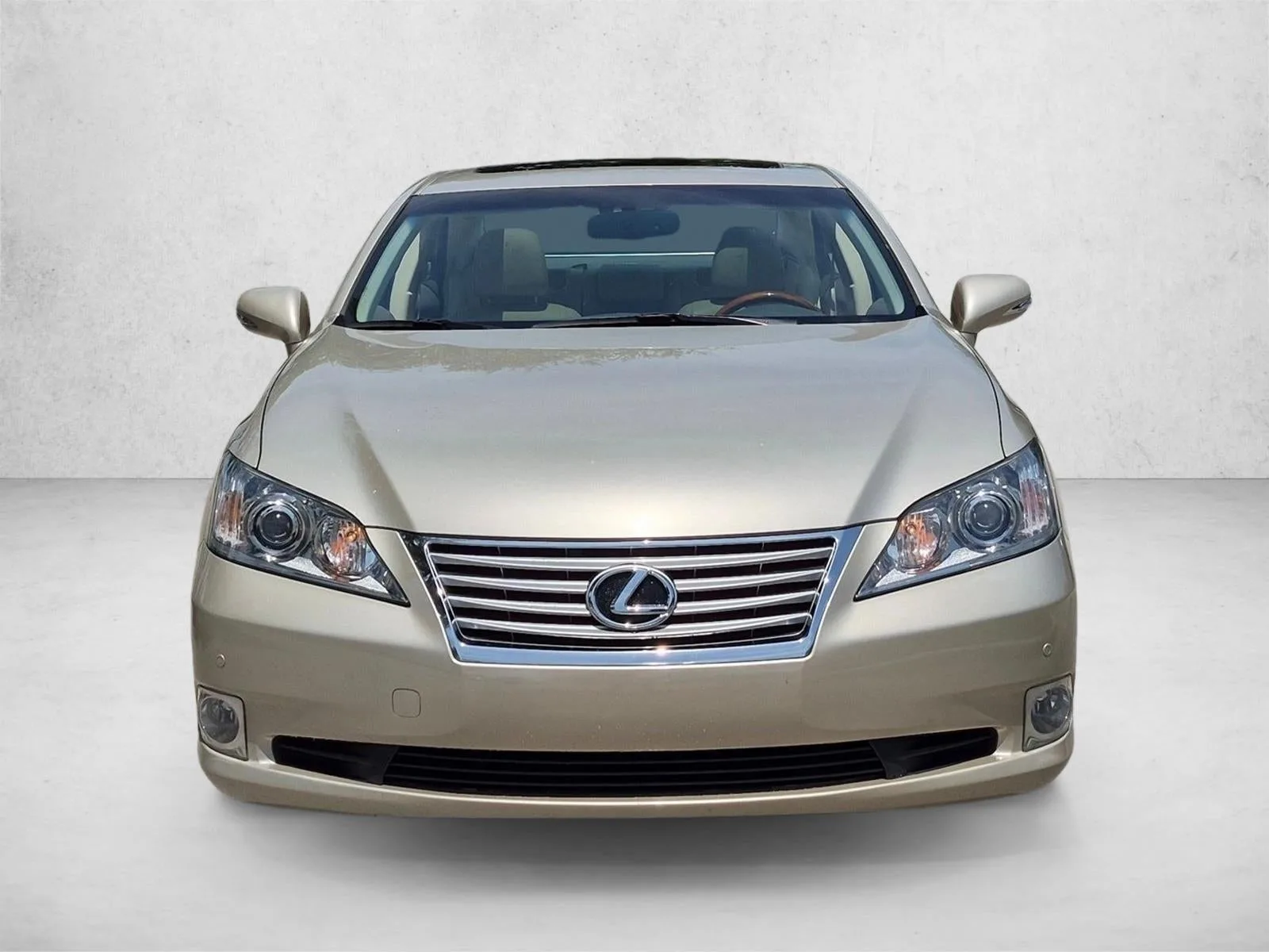 2011 Lexus ES 350 4dr Sdn photo 2