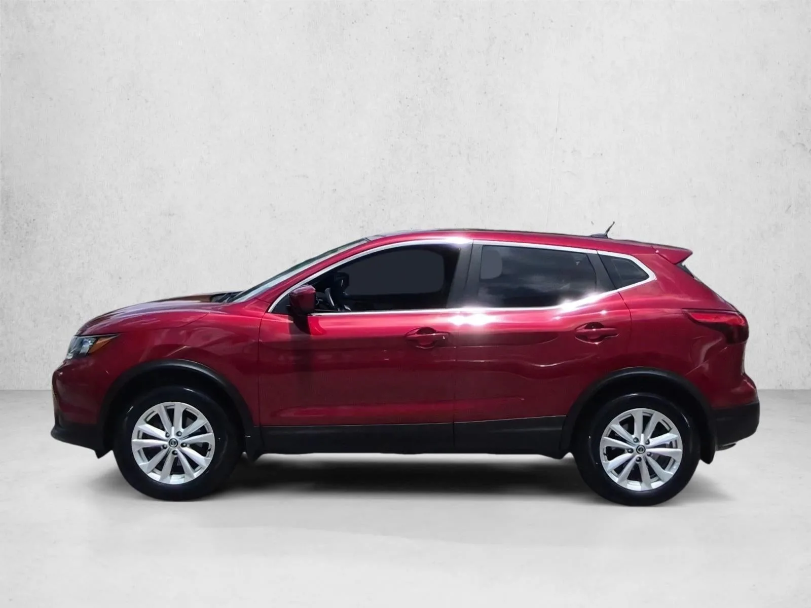 2019 Nissan Rogue Sport FWD S photo 9