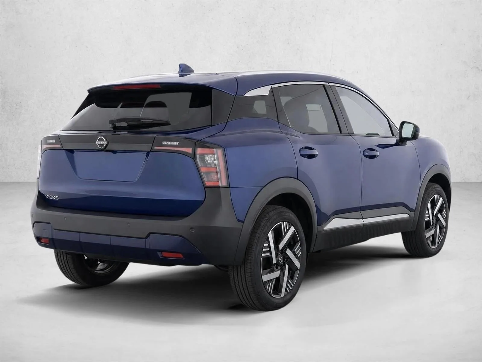 2025 Nissan Kicks SV FWD photo 7