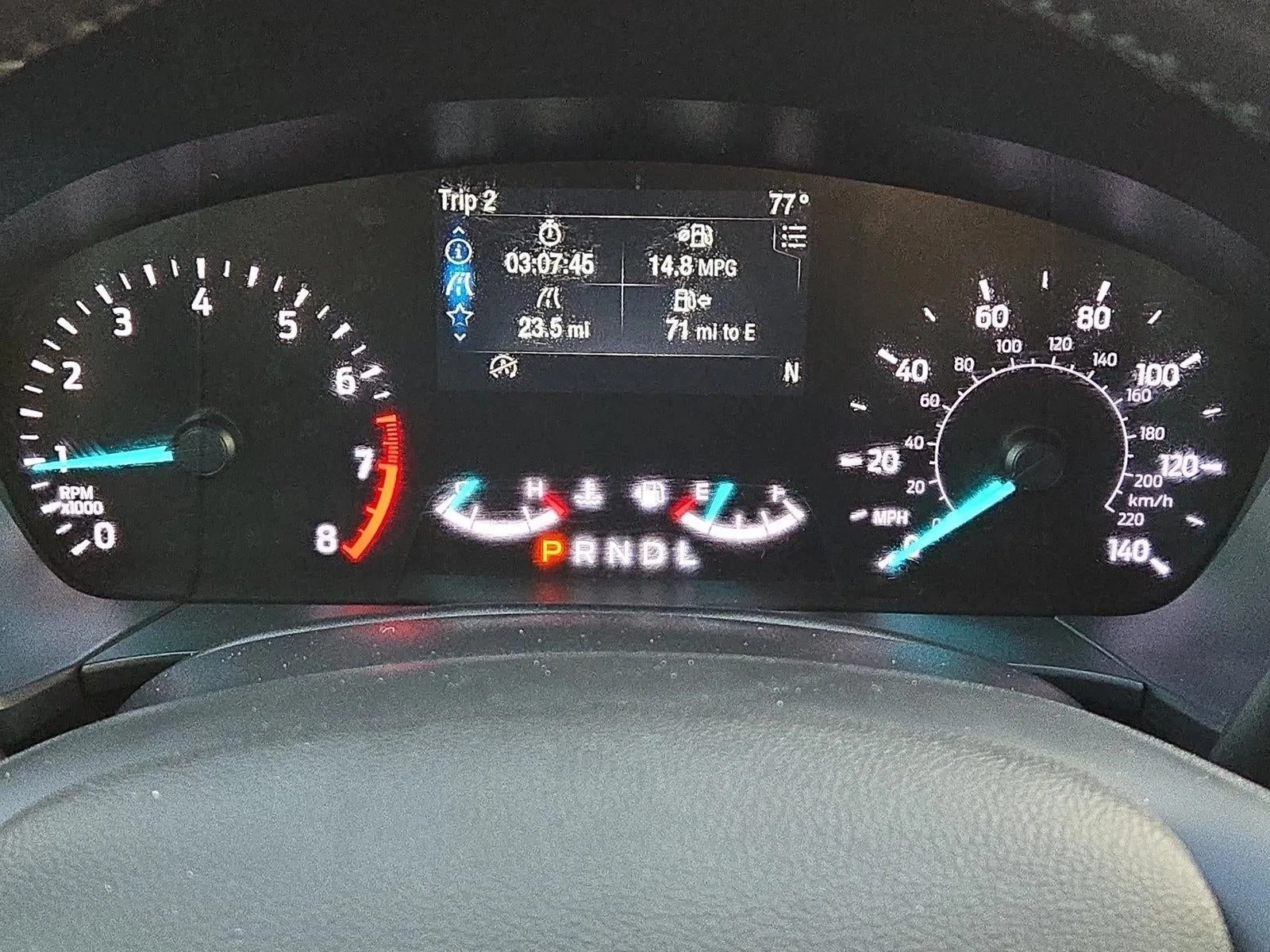 2020 Ford Escape SEL FWD photo 11