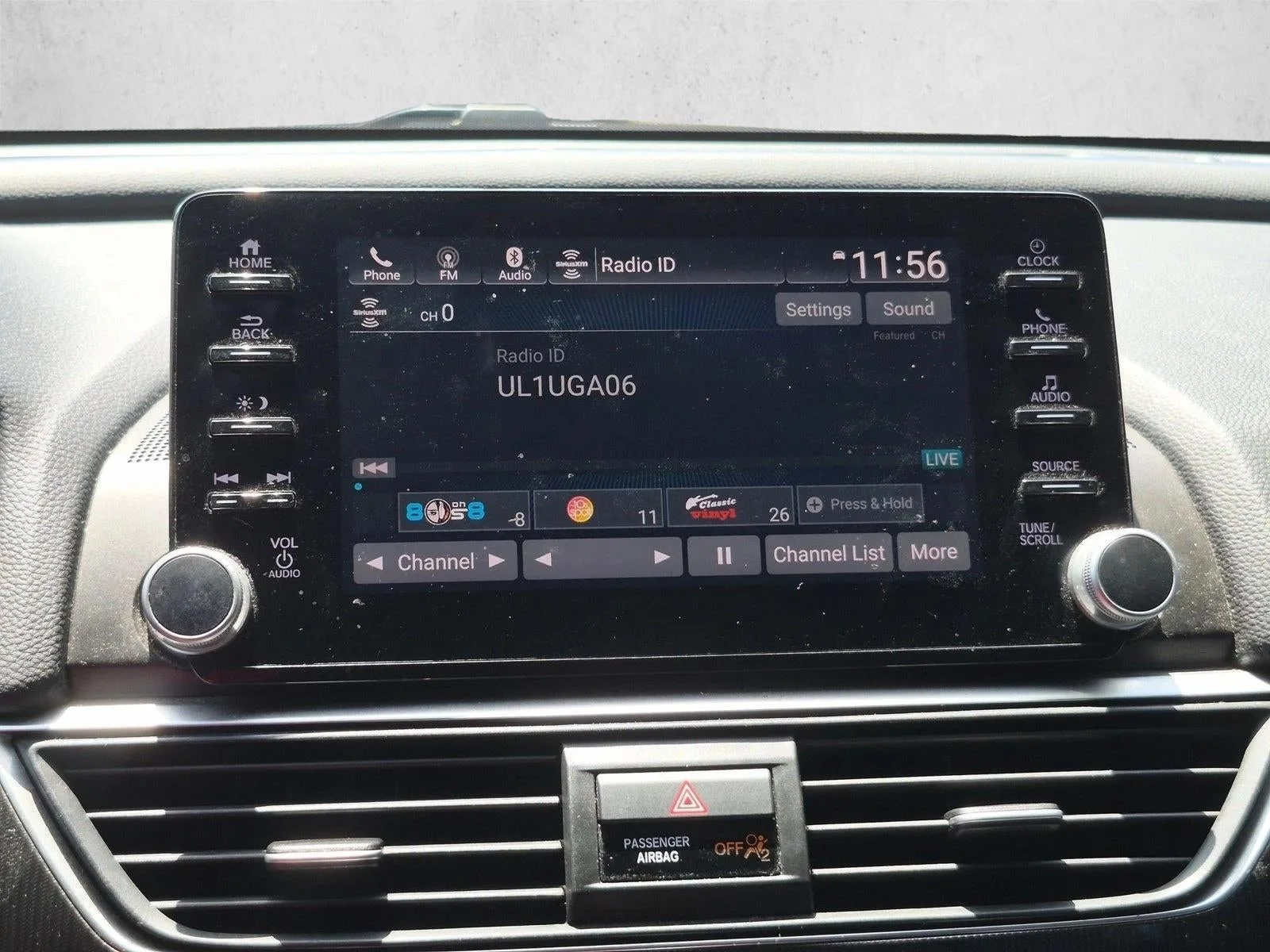 2018 Honda Accord Sport 2.0T photo 12