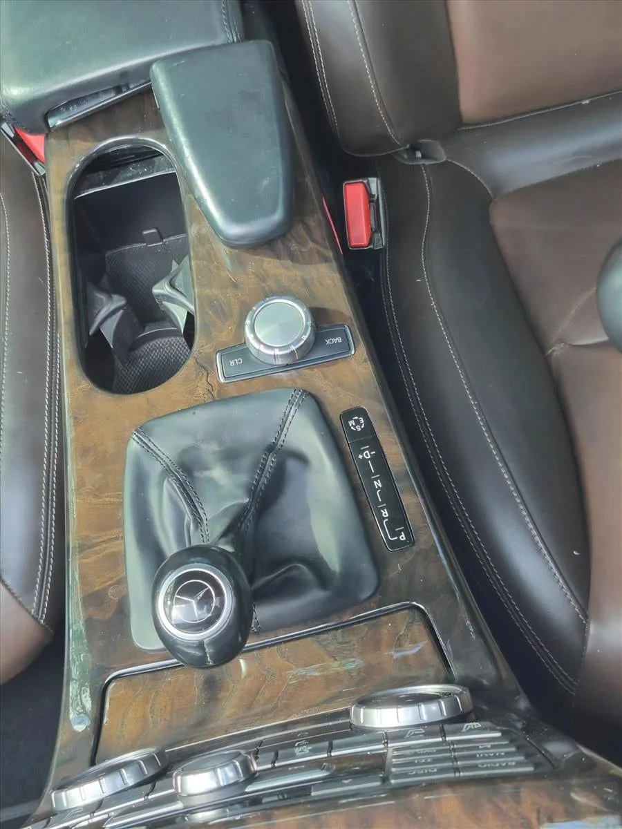 2015 Mercedes-Benz SLK 250 SLK 250 photo 12