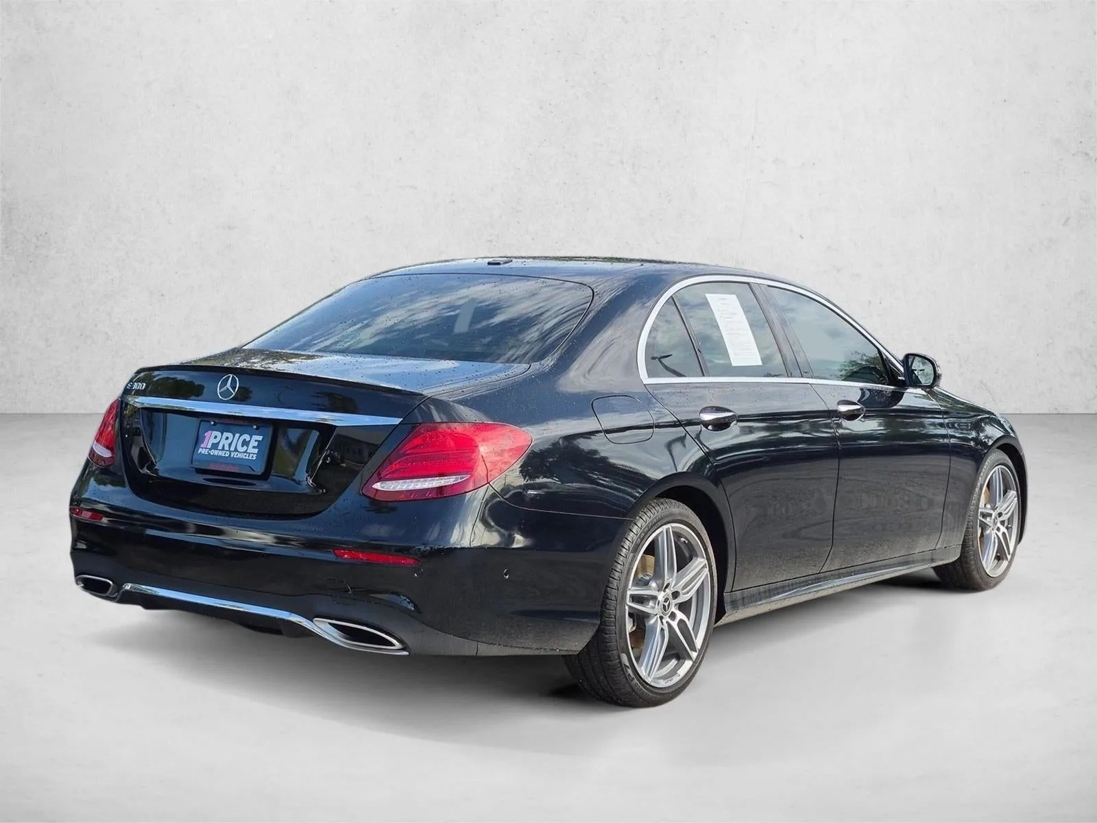 2019 Mercedes-Benz E-Class E 300 RWD Sedan photo 5