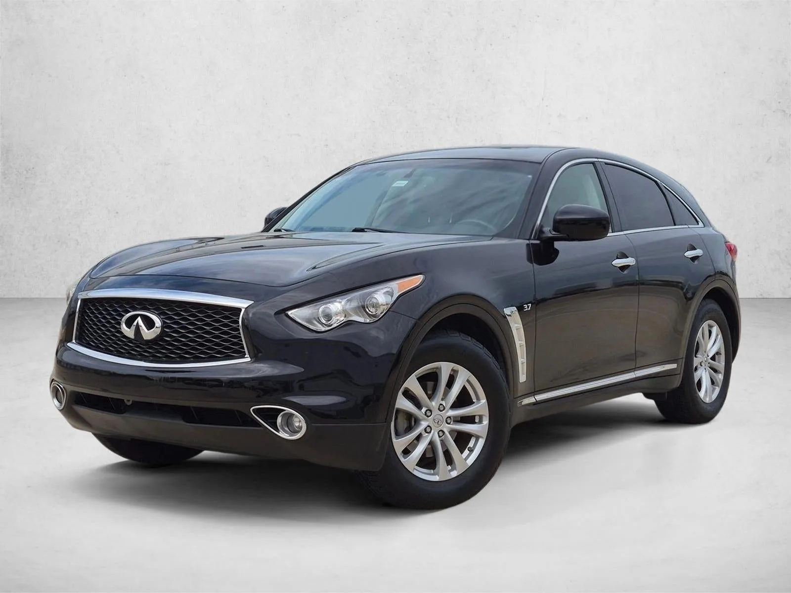 2017 INFINITI QX70