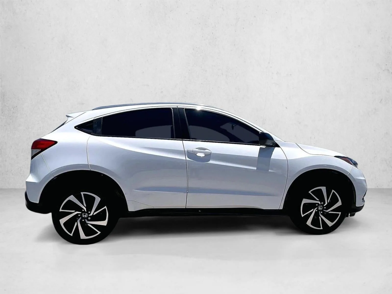 2020 Honda HR-V 2WD Sport photo 5
