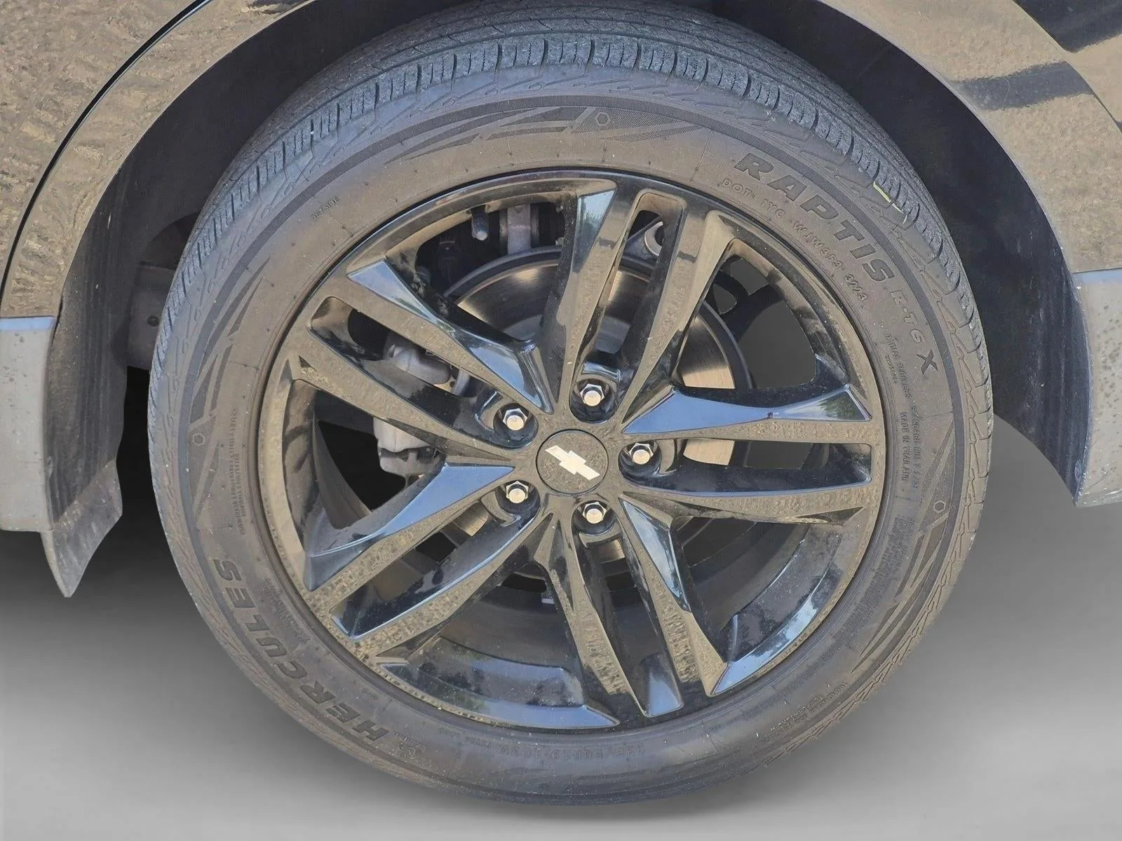 2020 Chevrolet Equinox LT photo 9