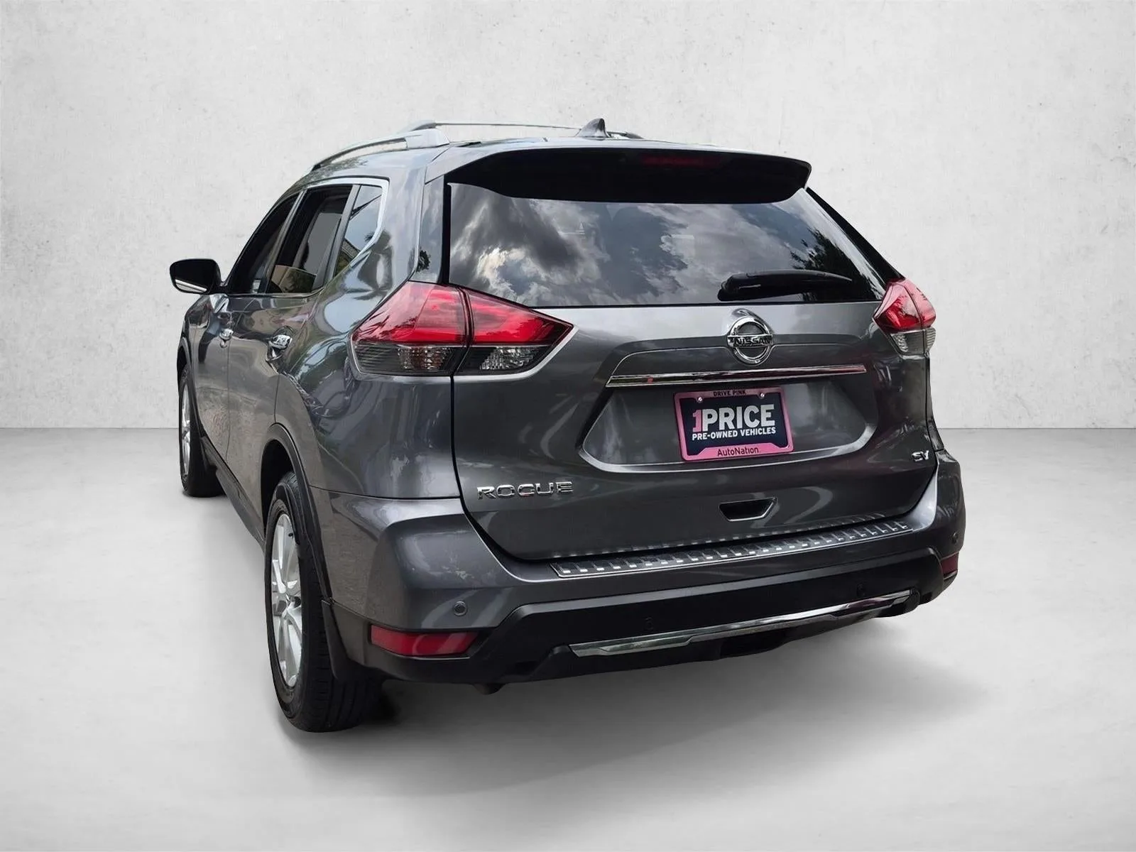 2020 Nissan Rogue FWD SV photo 8