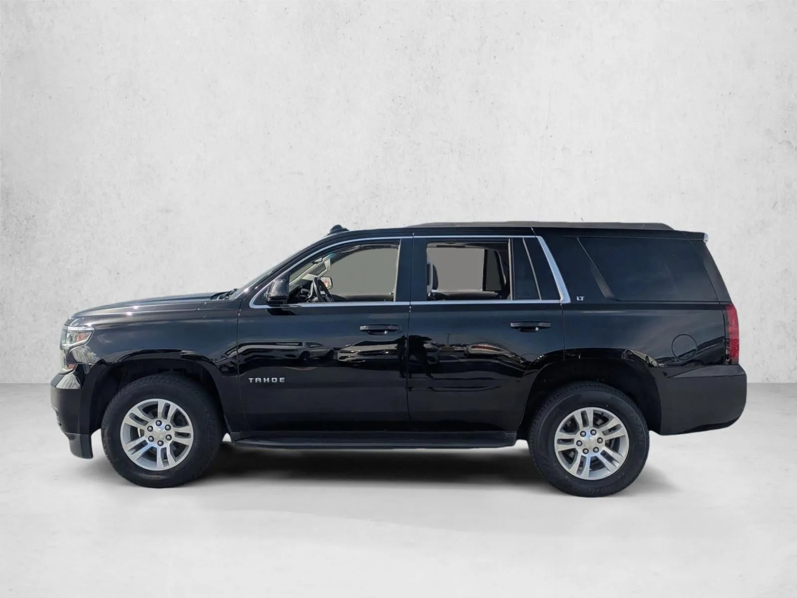 2020 Chevrolet Tahoe 4WD LT photo 8