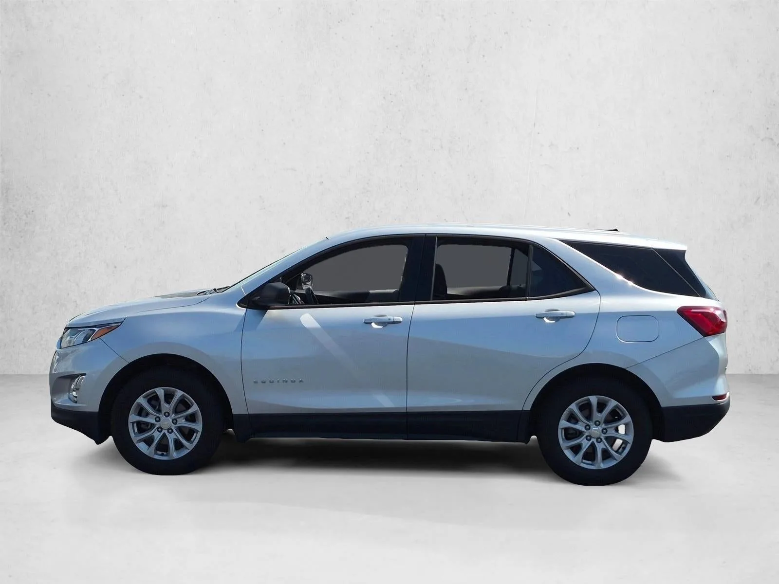 2019 Chevrolet Equinox LS photo 8