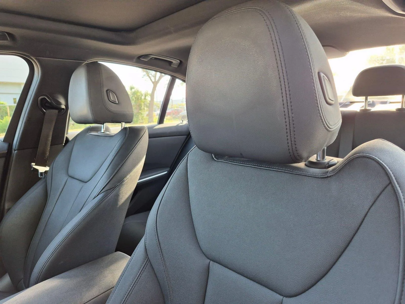 2020 BMW 330i Sedan North America photo 4