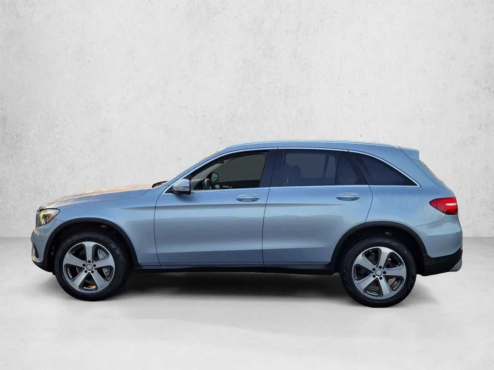 2016 Mercedes-Benz GLC GLC 300 4MATIC® SUV photo 9