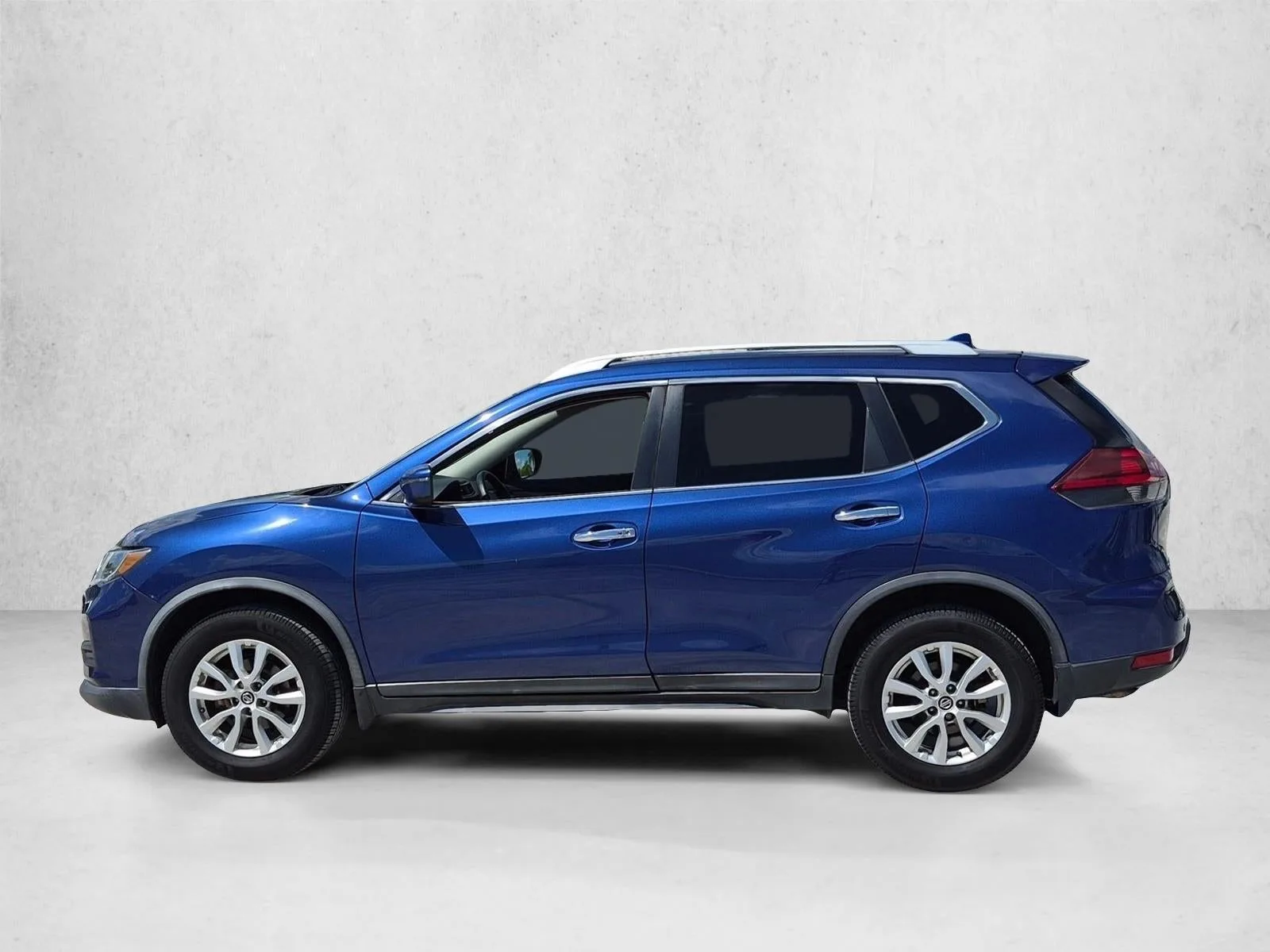 2020 Nissan Rogue AWD SV photo 8