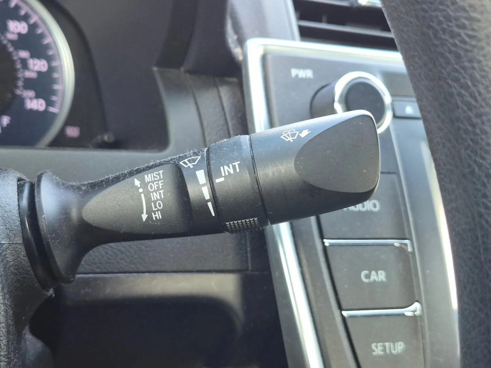 2016 Toyota Camry 4dr Sdn I4 Auto LE (SE) photo 7