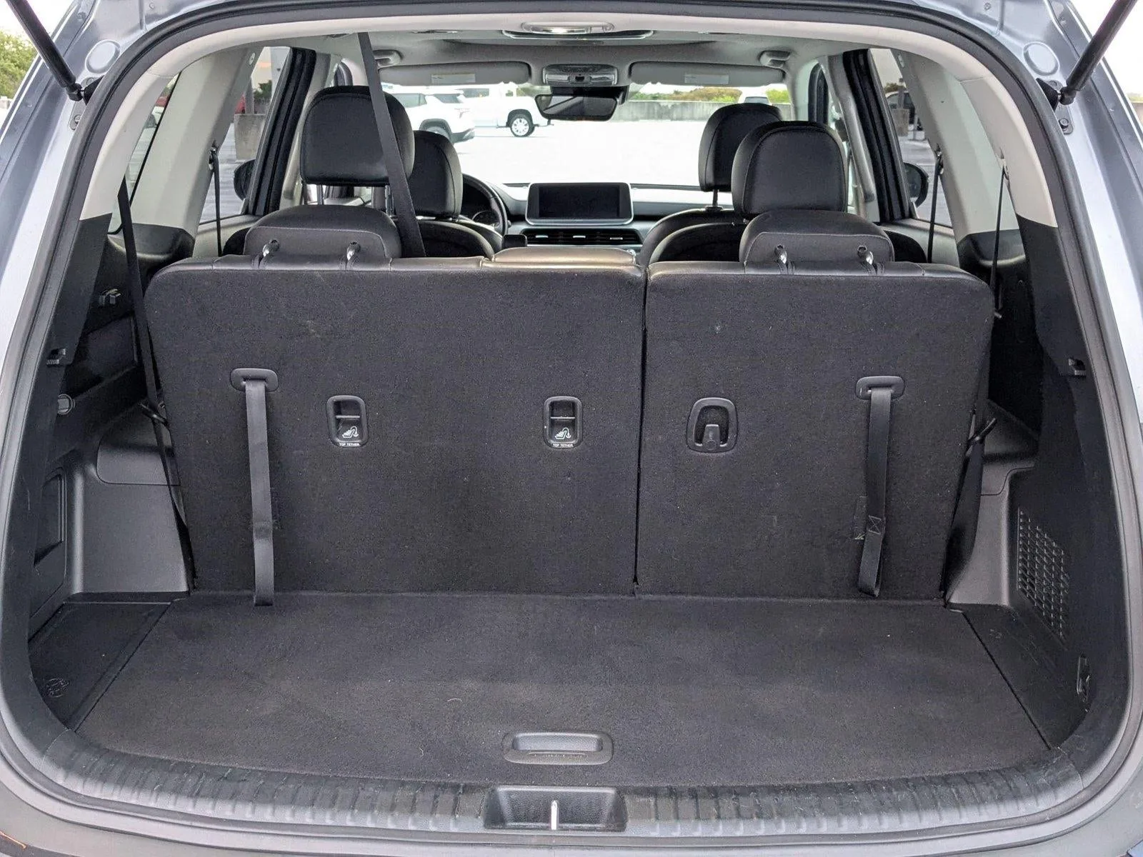 2022 Kia Telluride Base photo 6