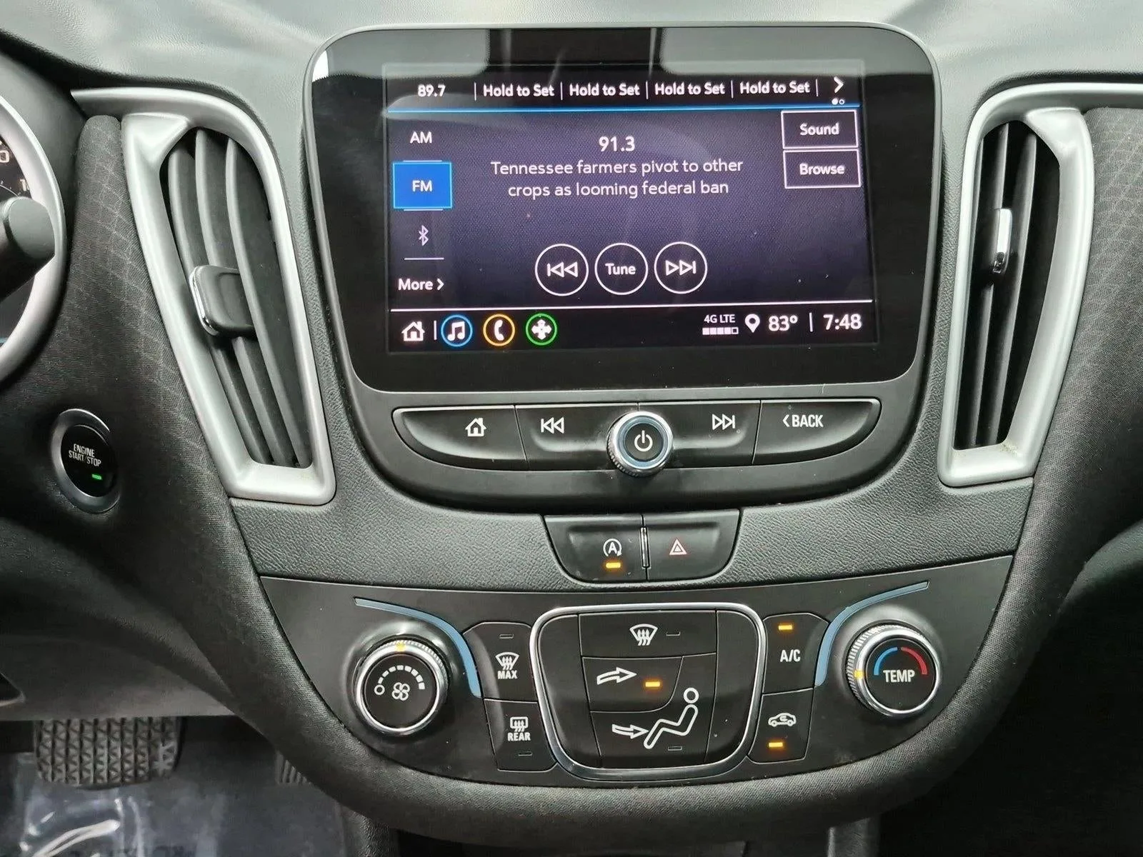 2021 Chevrolet Malibu LS photo 11