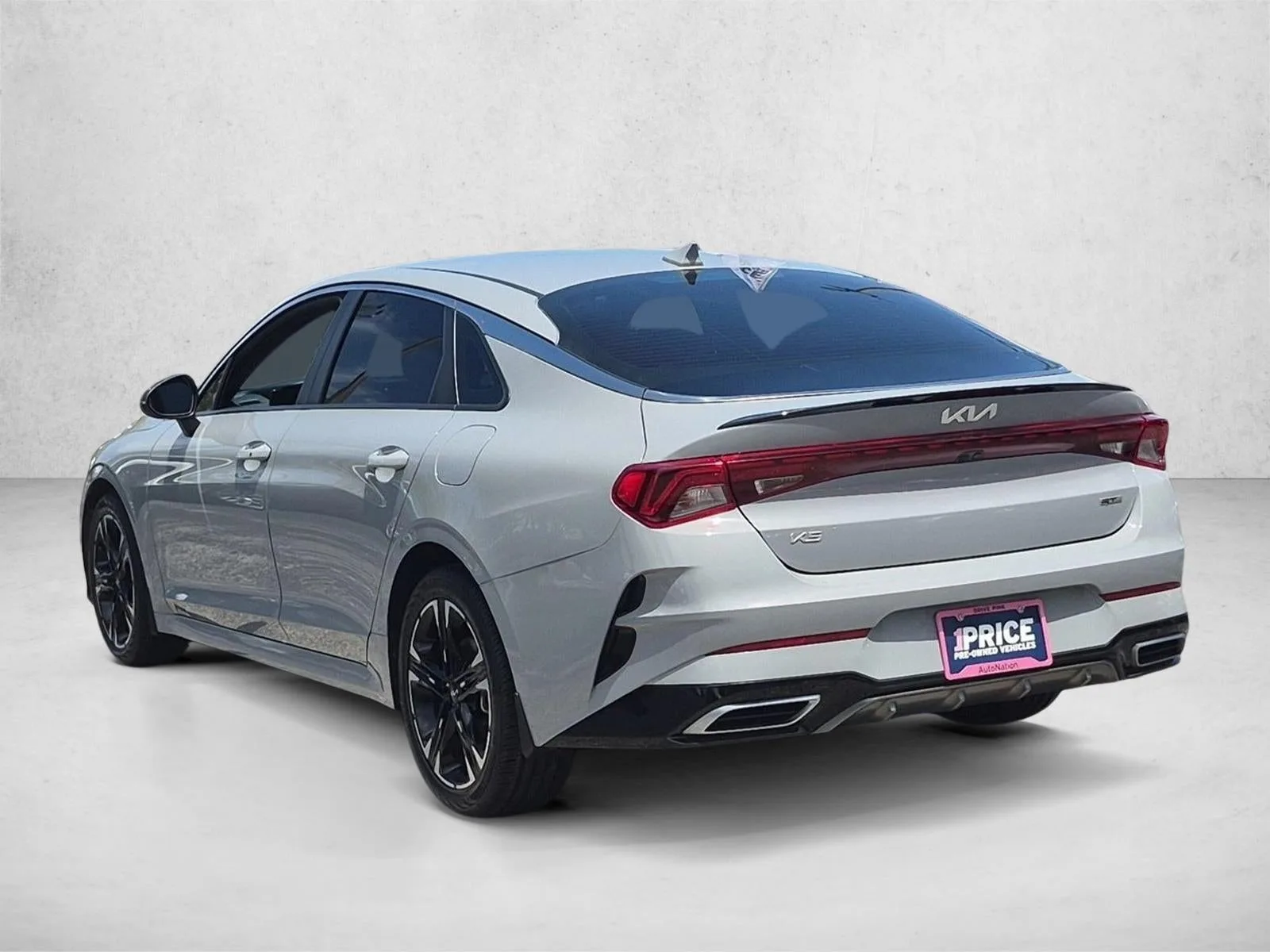 2024 Kia K5 GT-Line photo 8