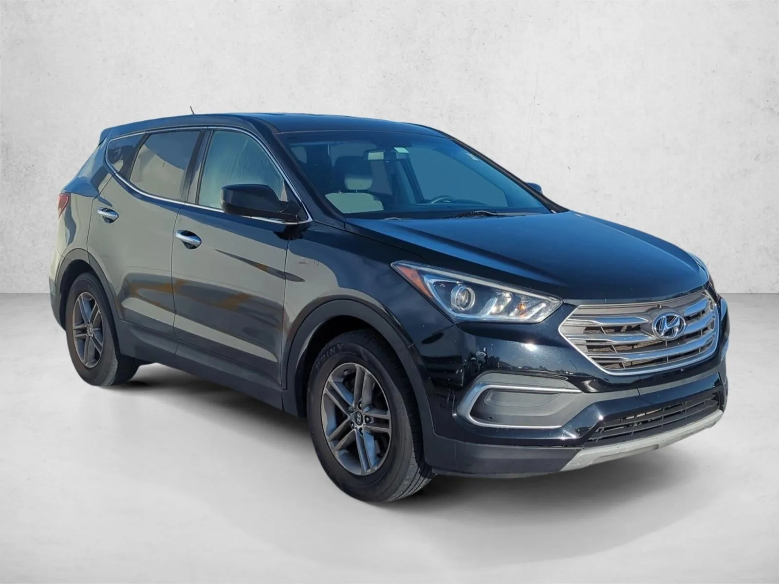 2018 Hyundai Santa Fe Sport 2.4L Auto photo 3