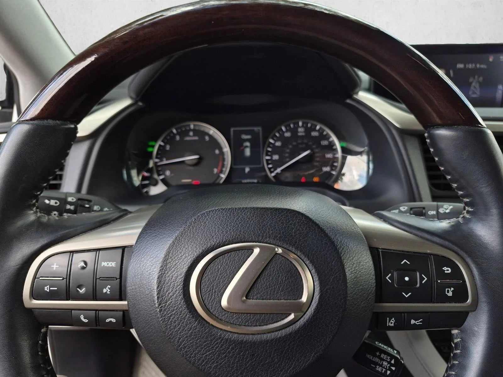 2017 Lexus RX 350 FWD photo 11