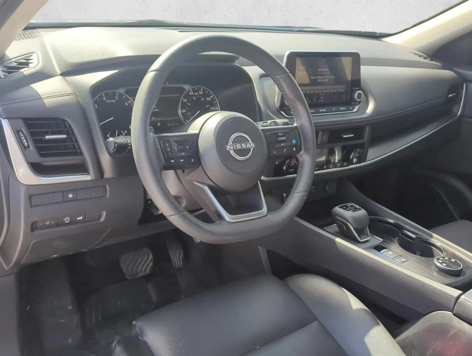 2024 Nissan Rogue AWD SV photo 9