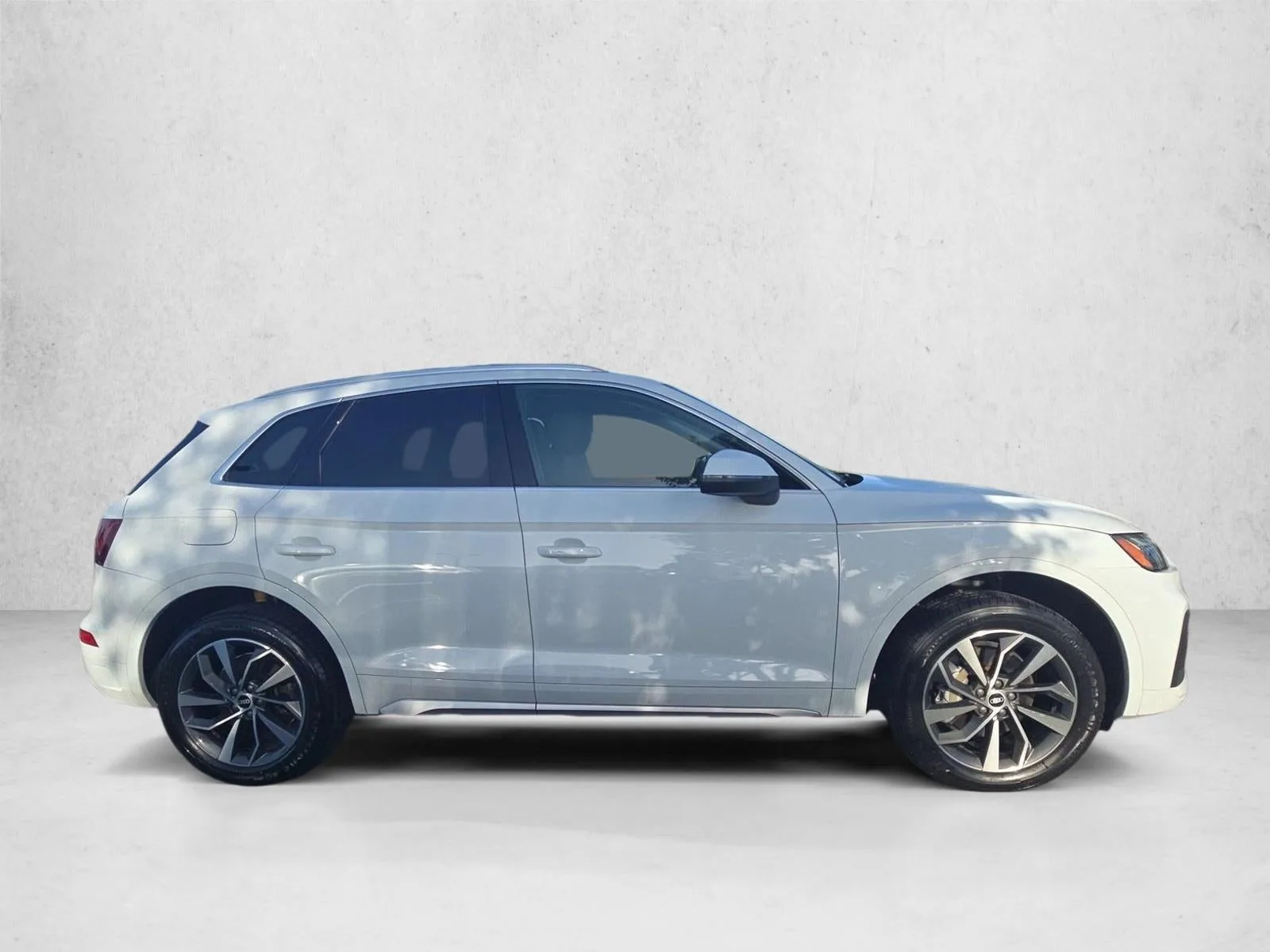 2021 Audi Q5 Premium Plus 45 TFSI quattro photo 4