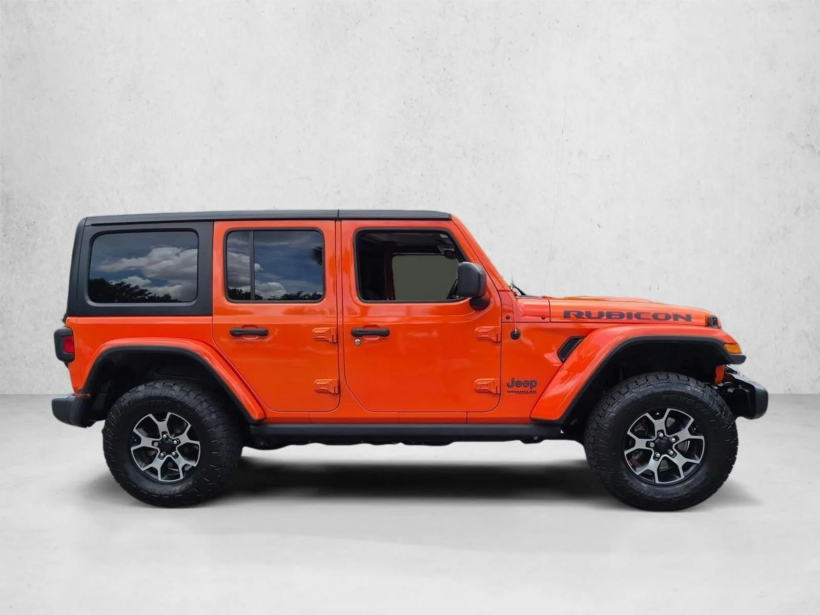 2018 Jeep Wrangler Unlimited Rubicon 4x4 photo 4