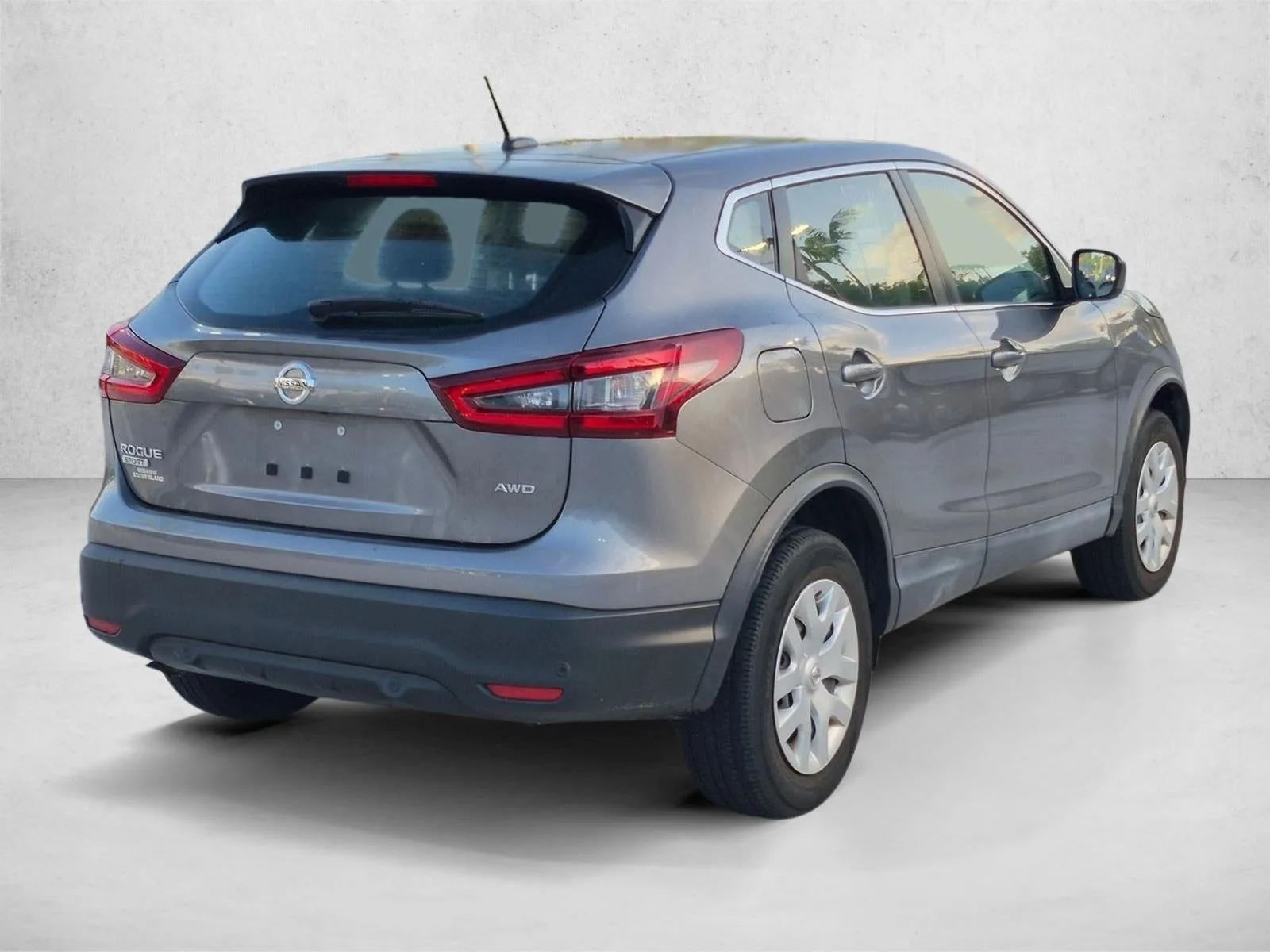2020 Nissan Rogue Sport AWD S photo 5