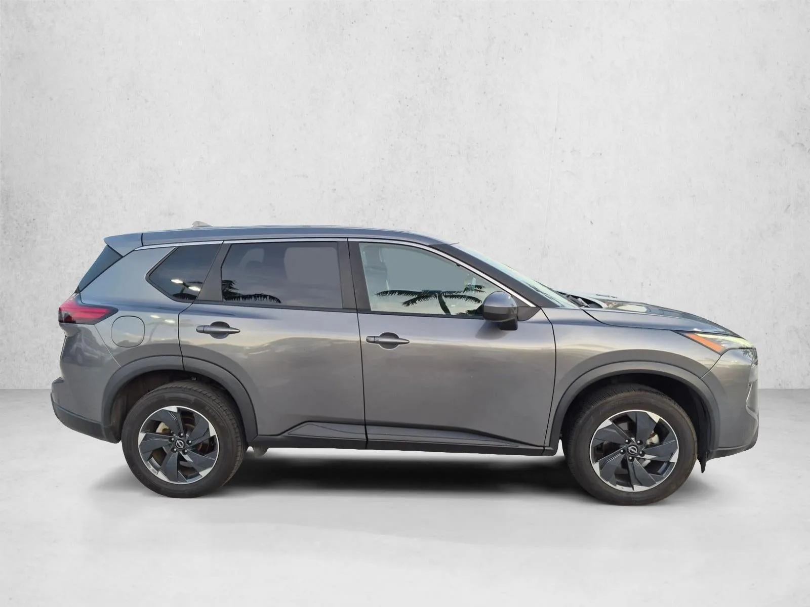 2024 Nissan Rogue AWD SV photo 4