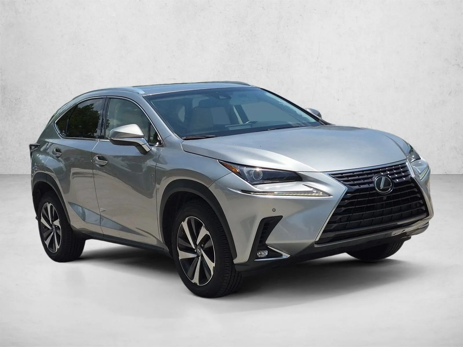 2019 Lexus NX 300 photo 3